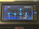 Bluetooth対応、CD/DVD再生機能付き。お好きな音楽を聴きながらのドライブは楽しいですよね〜♪