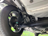 お車を安心してお乗りいただく為には、足回りの定期点検が欠かせません。サービスサポート(有償保証)では無料点検もご提供しており、安心のカーライフをお過ごしいただけるサポート体制が整っています。