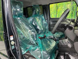 運転席シート廻りは使用感も少なく、良好な状態となっています。丁寧に使われていたことがよくわかりますね。