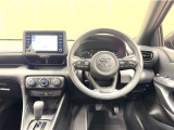 運転しやすいインパネ周りです。見やすいレイアウトで快適なドライブをサポートします☆☆