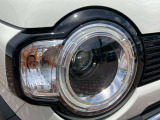 LEDヘッドライトは消費電力が少なく、球も長持ちしやすいなどメリットが多いです。HIDやハロゲンライトに比べ夜間も明るく照らしてくれます。