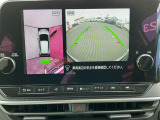 アラウンドビューモニターが、駐車をサポートしてくれますよ!