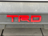 【TRDエアロ】人気のTRDエアロを装備!クルマの外観がよりスタイリッシュになり、街中で存在感あふれる1台に♪将来買い替える時にもリセールに影響しやすく、価値ある人気の装備です!