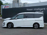 保険も日産!「日産カーライフ保険」にて日産だけの安心があります。