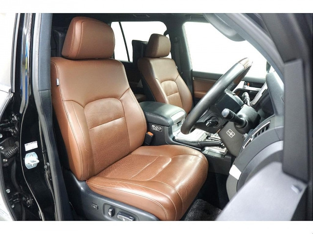 トヨタ ランドクルーザー200 4.6 ZX 4WD の中古車詳細 (64,000km