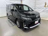 広々とした車内空間に優れた燃費性能。更にデザインも上質で人気のお車です!