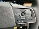 ステアリングスイッチ搭載!ハンドルひとつで手を離さなくても運転中視線をそらさなくても操作が出来て便利です♪