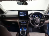 オシャレなインテリアで運転する気分も盛り上がりますよね^^