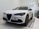 ステルヴィオ 2.0 ターボ Q4 ヴェローチェ 4WD 
