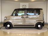 車両状態証明書付き車両です。車両状態を検査員が評価をし、結果を点数で表示しております。1台1台プロの目で事細かにチェックしている車両ですので、ご安心してお買い求めしていだけます。