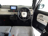 運転席からの目線になります。