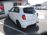 万が一のトラブルにも、全国の3000ケ所の日産サービス工場で修理可能!!年間走行距離無制限、バッテリーも保証対象です!