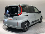 ご納車前にはエンジンオイル・オイルエレメント等を交換して、トヨタディーラーのエンジニアがしっかりと整備をさせていただきます。交換部品などについては、スタッフへお尋ねください。