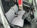 写真ではどうしても写りこまない部分もございますので、もしよければ展示場で実車もご覧になってみて下さい!雰囲気や色あい等ご確認して頂ければと思います!