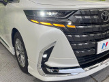 【シーケンシャルターンランプ付きLEDヘッドライト】人気の『流れるウィンカー』付きのLEDヘッドライトを装備♪高級感はもちろん、点灯時は存在感たっぷりで他車からも認識されやすく安心です。