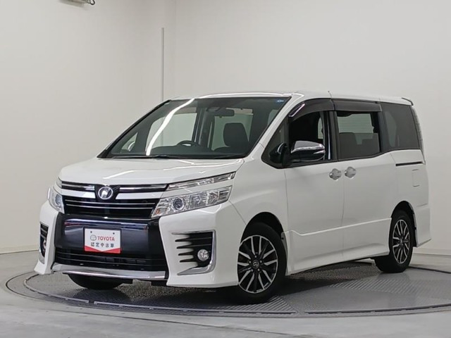 ヴォクシー 2.0 ZS 煌