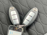 インテリジェントーキー(スマートキー)なのでロックの解除、施錠、エンジンスタート時キーを操作しなくても大丈夫!雨の日や夜間に、キーを探す必要はもういらない!