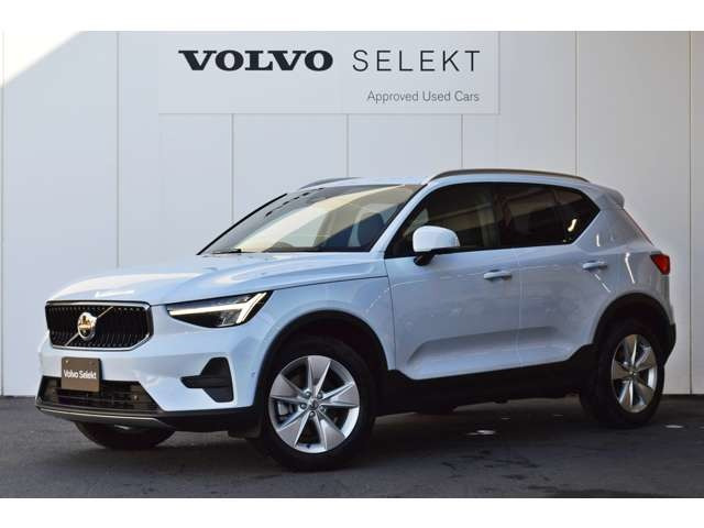XC40 プラス B4 AWD 4WD 