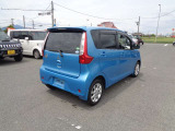 お車は買って終わりではありません。なぜなら車は壊れないという事がないからです。「安さ」だけでなく「安心」=購入後の点検・修理・トラブル対応こそ私達の強みです。