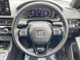 【純正革巻きステアリング】上質な革を使用することで、手にしっかり馴染みとても運転しやすいハンドルです♪