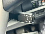 【クルーズコントロール】高速道路で便利な機能です!!アクセルを離しても一定速度で走行ができる装備です。加速減速もスイッチ操作でOKです。