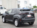 明るく広々、落ち着いた店内では、中古車のご検討・ご購入のほか、携帯電話(au)の購入等、様々なご相談に幅広く応えていきます♪