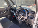 【車装ルームクリーニング済み】車内は綺麗にクリーニングしていますので、是非、お確かめください。