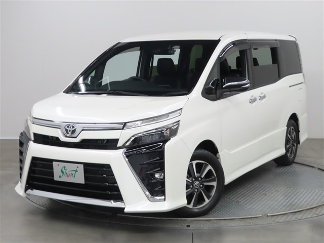 トヨタ ヴォクシー 