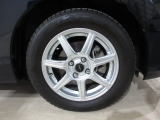 185/60R15インチ社外アルミホイール。 ※スタッドレス現状です。
