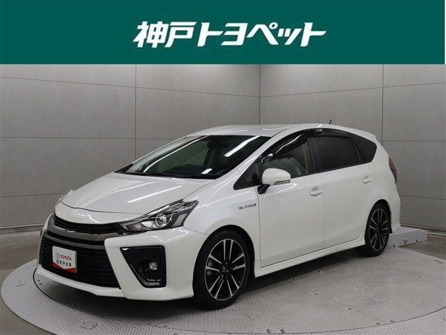 トヨタ プリウスα 