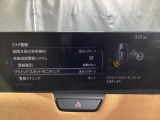 TCS(トラクションコントロールシステム)&DSC(横滑り防止機構)やBSM(隣車線上の側・後方からの車両接近を通知)、LDWS(車線逸脱警報システム)で安全運転をサポート!