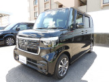 お車をお探しのお客様、ご購入までの流れや疑問点など一つ一つ丁寧にご説明させていただきます。お客様にご納得頂ける一台を一緒にお探しさせて頂ますので、ご来店お待ちしております。