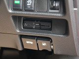 ビルトインETCが付いています。高速道路をスムーズに通れますし、割引も有ったりします。