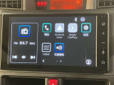 いまや必須装備「ナビゲーション」搭載!知らない場所にスイスイッとドライブ。もう、これなしではハンドルを握れませんね!でも運転中の操作は危険ですのでご注意ですね☆