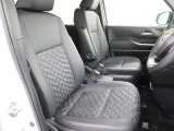 ☆座り心地が良いシートなので長時間の運転でも快適にお過ごしいただけます♪