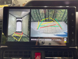 【パノラマモニター】専用のカメラにより、上から見下ろしたような視点で360度クルマの周囲を確認することができます☆死角部分も確認しやすく、狭い場所での切り返しや駐車もスムーズに行えます。