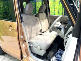 運転席シート廻りは使用感も少なく、良好な状態となっています。丁寧に使われていたことがよくわかりますね。