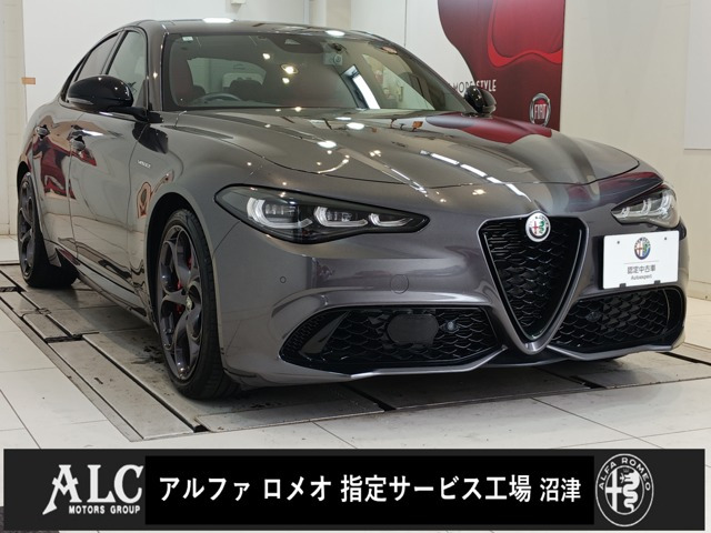 ジュリア 2.0 ターボ ヴェローチェ 