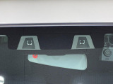 【スズキ セーフティサポート】走行中に前方の車両等を認識し、衝突しそうな時は警報とブレーキで衝突回避と被害軽減をアシスト。より安全にドライブをお楽しみいただけます。
