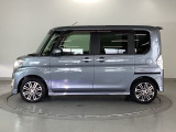 現車を確認できる方へ販売いたします。当社サービススタッフが、点検整備を実施し、その後、ご納車させていただきますのでご安心してご利用いただけます。