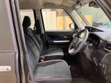 トール 1.0 カスタムG 4WD 