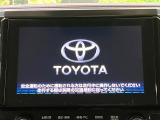 【大画面ナビ】人気の大型9.2インチナビを装備。存在感のある大画面はインパクト大!ナビ利用時のマップ表示は見やすく、テレビやDVDは臨場感がアップ!いつものドライブがグッと楽しくなります♪