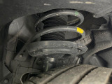 お車を安心してお乗りいただく為には、足回りの定期点検が欠かせません。サービスサポート(有償保証)では無料点検もご提供しており、安心のカーライフをお過ごしいただけるサポート体制が整っています。