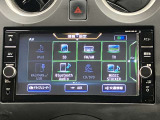 高性能で使いやすい日産純正ナビゲーションです。フルセグTVも鑑賞出来るしBluetooth機能付なのでお手持ちの携帯電話でハンドフリー通話も出来ます。