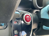 プッシュスタートボタン