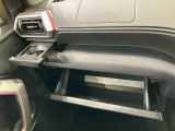 弊社では、お車を納車してからが本当のお付き合いのスタートだと思っています。お客様に頼りにされる「お店」を目指しています!