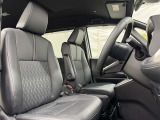 見通しのよいすっきりとした視界で、誰でも運転しやすいです。運転のしやすさは疲れにくさにも繋がりますよ♪