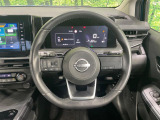 【純正革巻きステアリング】上質な革を使用することで、手にしっかり馴染みとても運転しやすいハンドルです♪