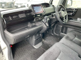 HONDA SENSING付き 衝突軽減ブレーキや車線はみだし抑制・アクセルブレーキ踏み間違え抑制などの安全快適装備も付いてます。