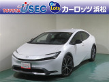 優れた燃費性能を誇るハイブリッドカー、トヨタ・プリウスです☆